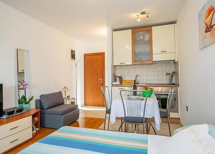 Apartamento Irena 33048